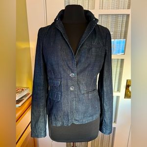 Lovely Pilco Chambray Blazer